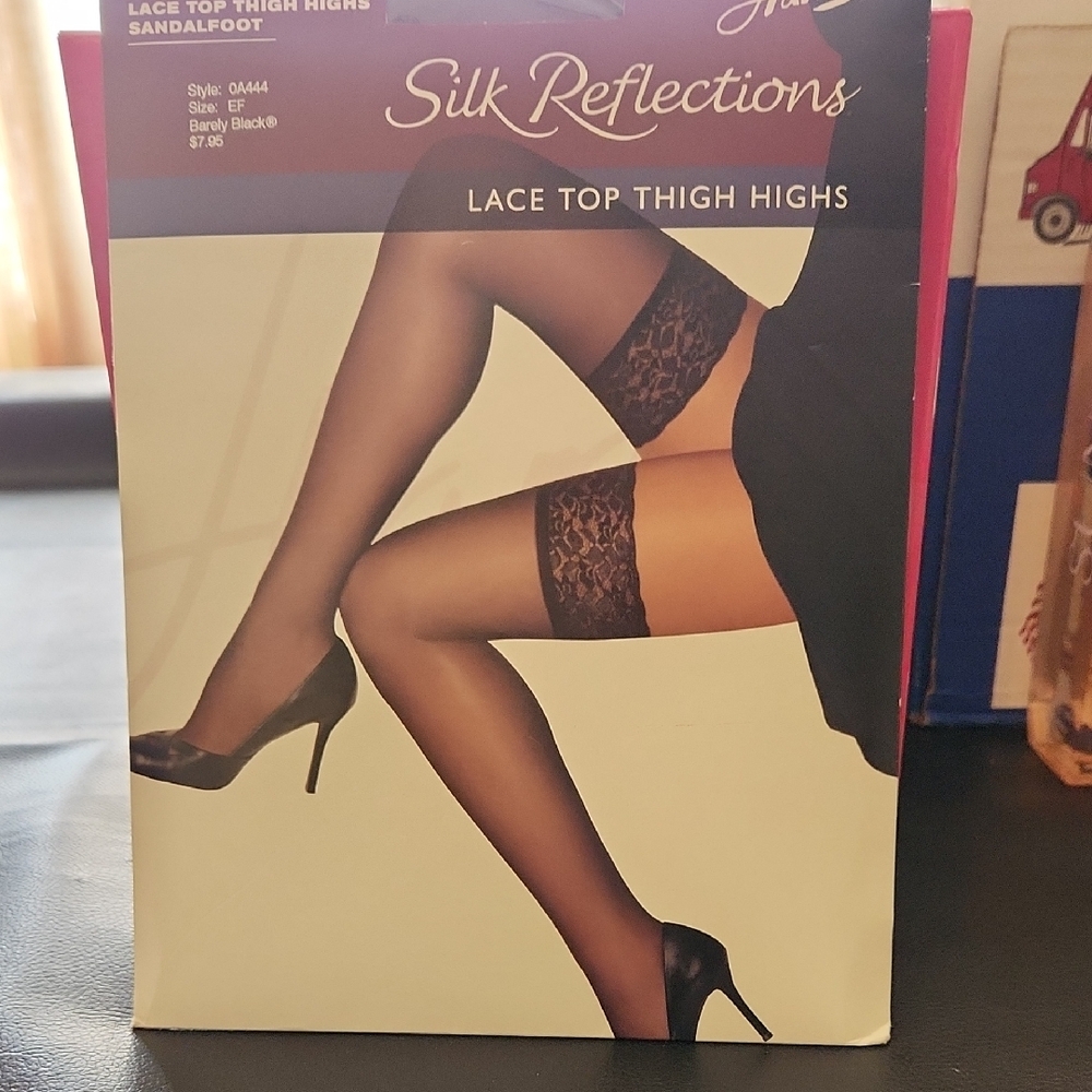 Hanes Silk Reflections Lace Top Thigh Highs - Black
